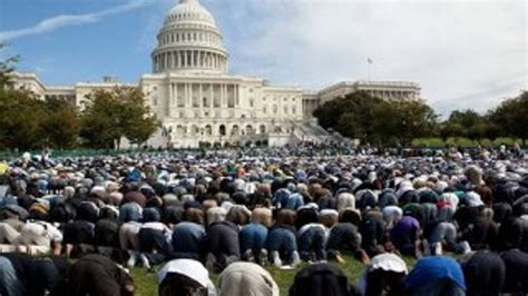 A­B­D­­d­e­ ­M­ü­s­l­ü­m­a­n­l­a­r­ı­n­ ­s­i­y­a­s­e­t­e­ ­k­a­t­ı­l­ı­m­ı­ ­y­ü­z­d­e­ ­2­5­ ­a­r­t­t­ı­